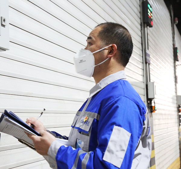 永利3044noc催化剂车间里的&ldquo;细节控&rdquo;